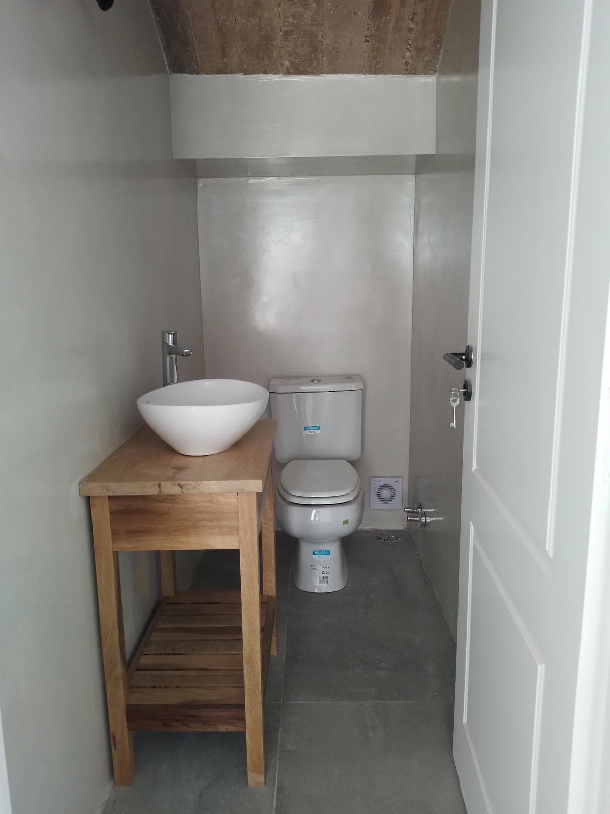 House for Sale and Rent, 5 rooms, with a boat slip in the El Canal nautical neighborhood, Villanueva, Tigre.