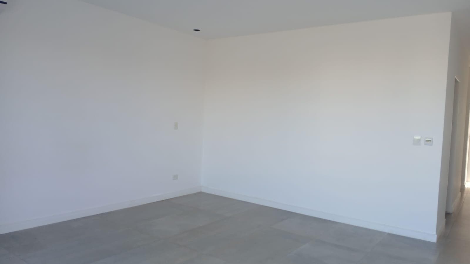 House for Sale and Rent, 5 rooms, with a boat slip in the El Canal nautical neighborhood, Villanueva, Tigre.