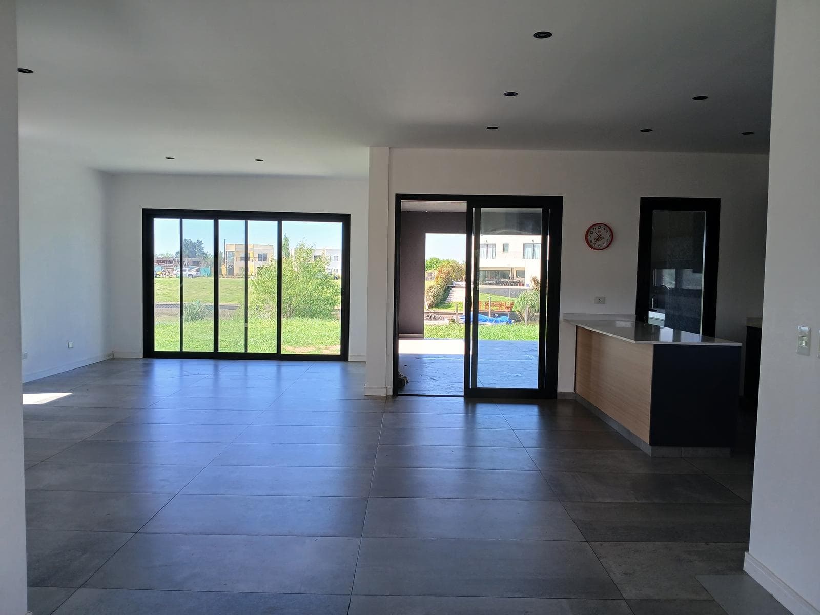 House for Sale and Rent, 5 rooms, with a boat slip in the El Canal nautical neighborhood, Villanueva, Tigre.