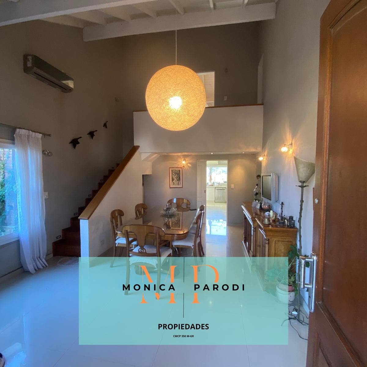 House for Sale in Country Banco Provincia – Spacious Rooms, Pool, and Golf Course View