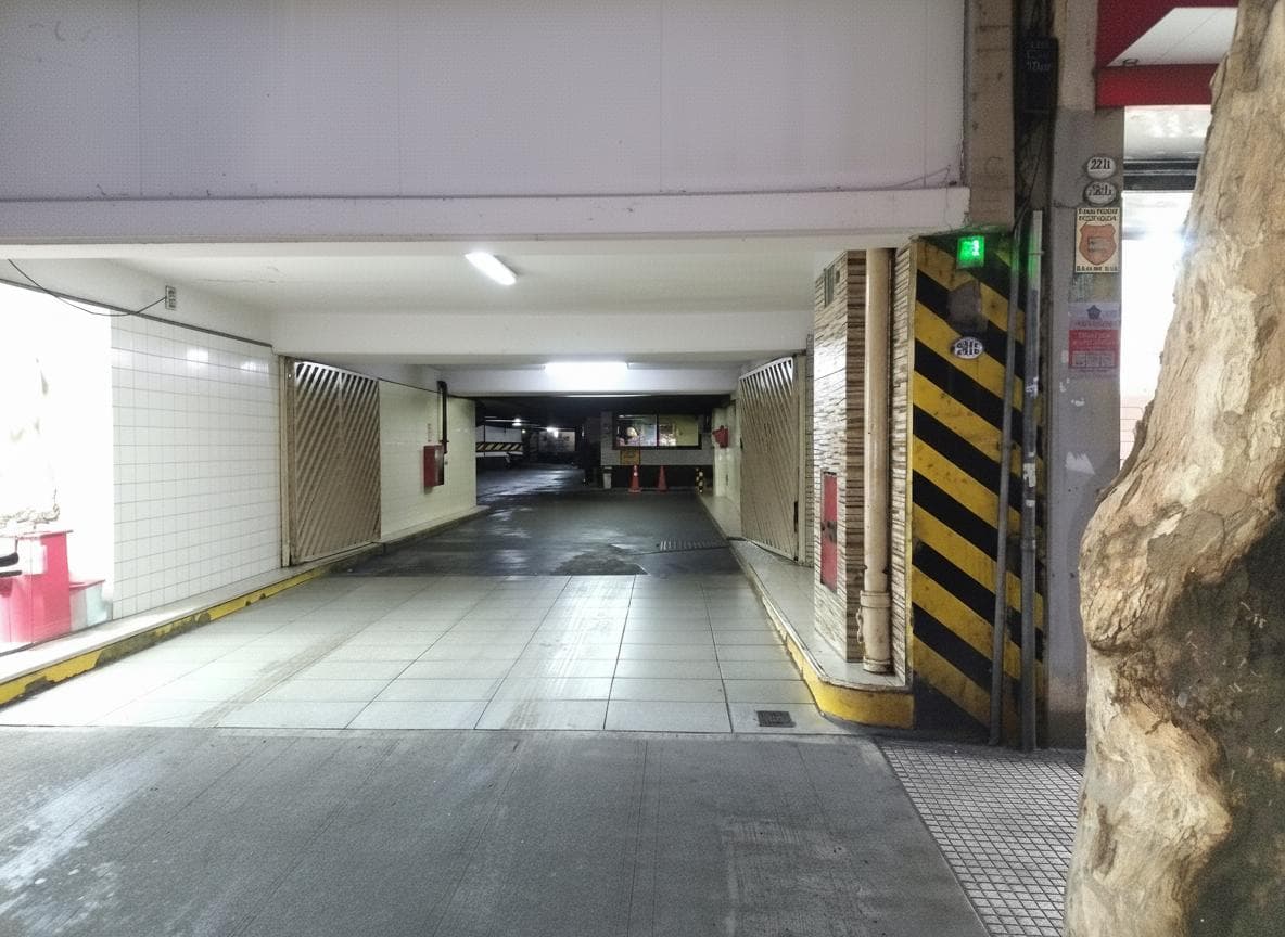 Garage for Sale - Barrio Norte