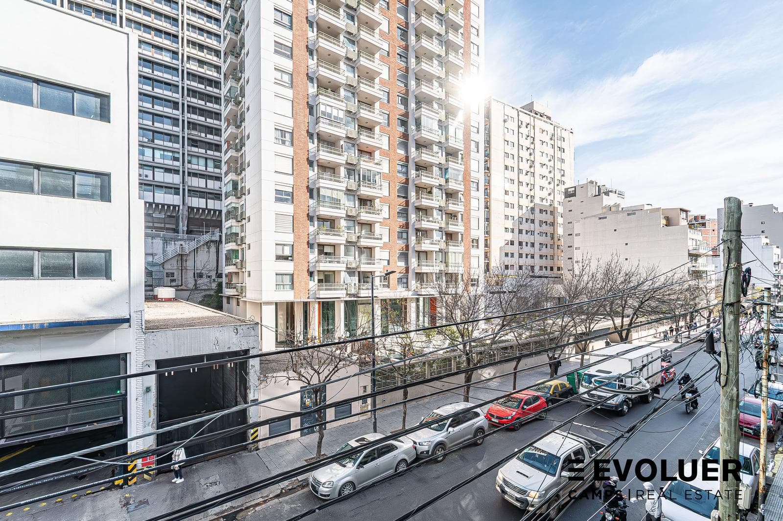 3-room apartment for rent with 2 parking spaces and amenities