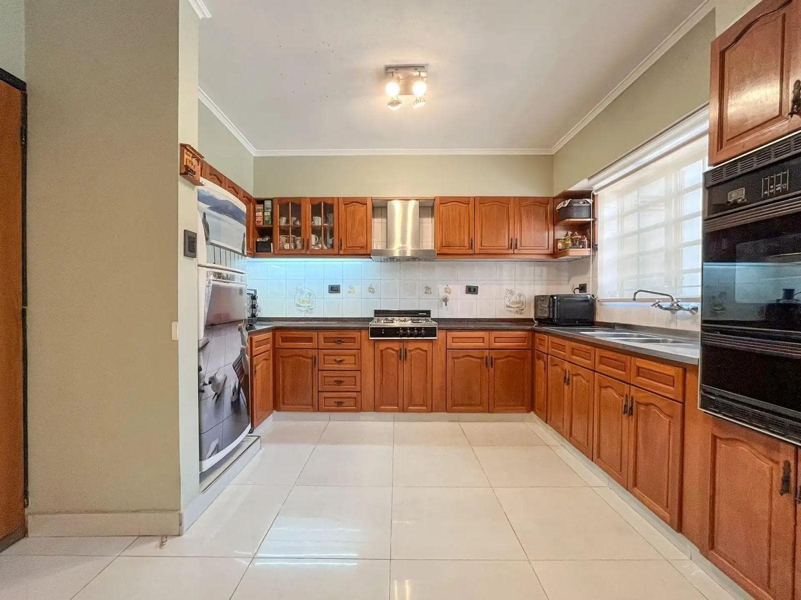 FOR SALE | TRADE - 3-bedroom house - Alvear, Rosario - QUALIFIES FOR A LOAN.