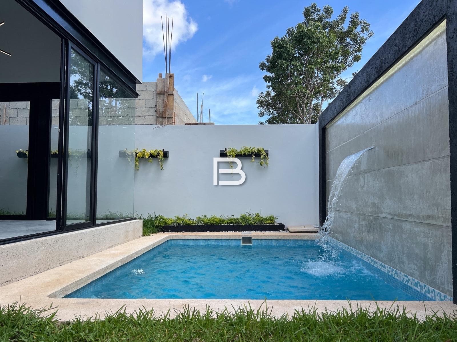 House for Sale on Vía Cumbres in Cancún
