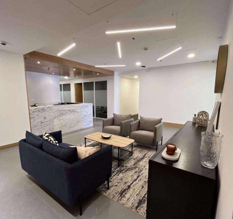 FULLY EQUIPPED OFFICE FOR RENT
