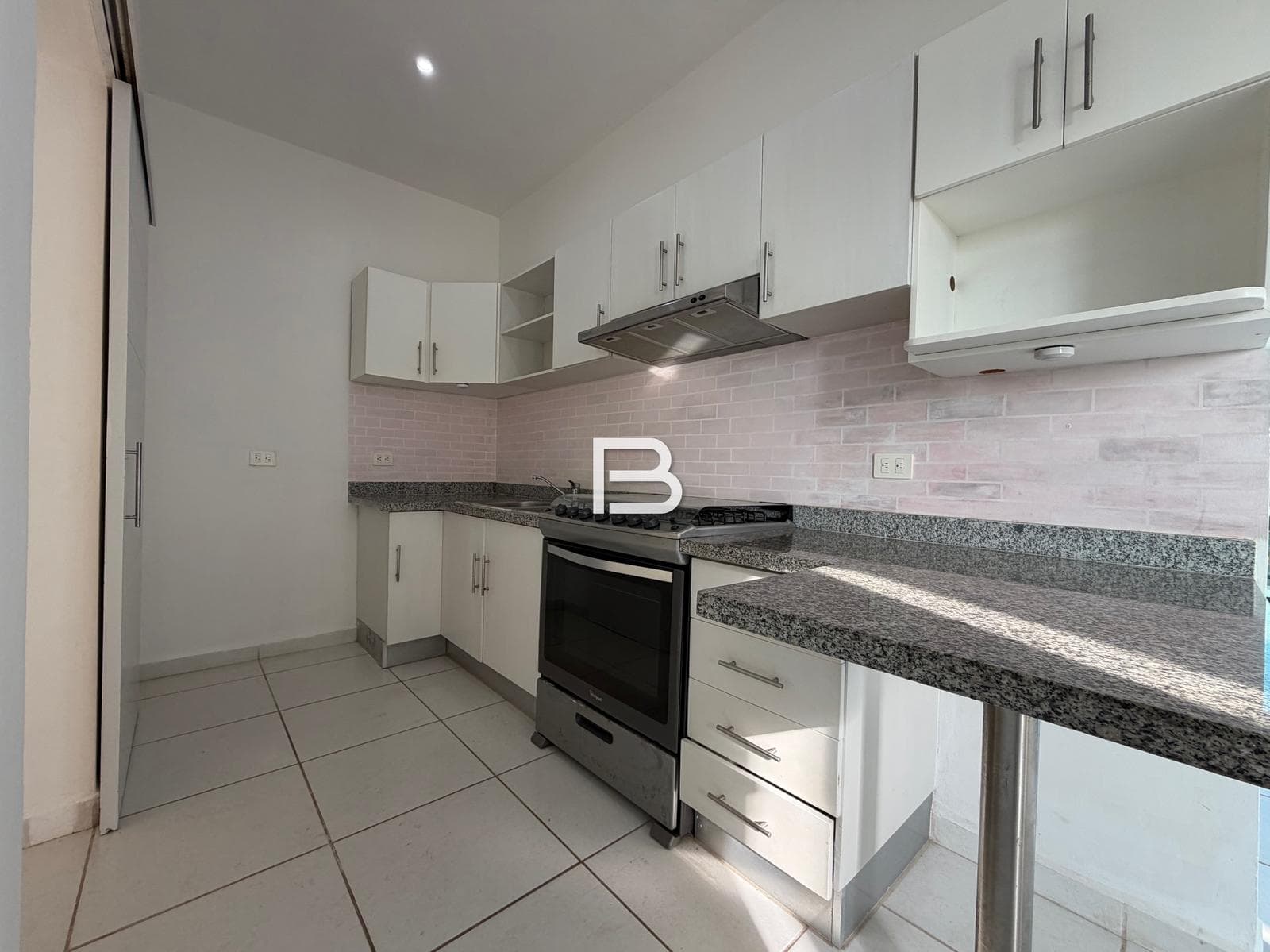 Apartment for Sale in Long Island, Cancún