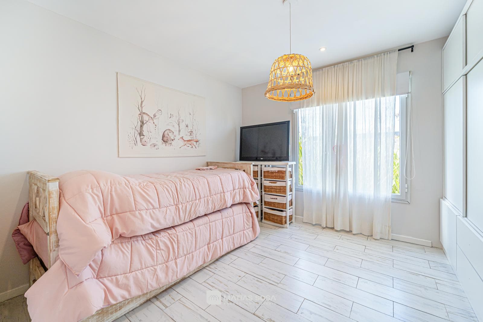 Venta - Casa 4 Ambientes - Parque con Piscina y Galeria con Parrilla - Tierras del Mar