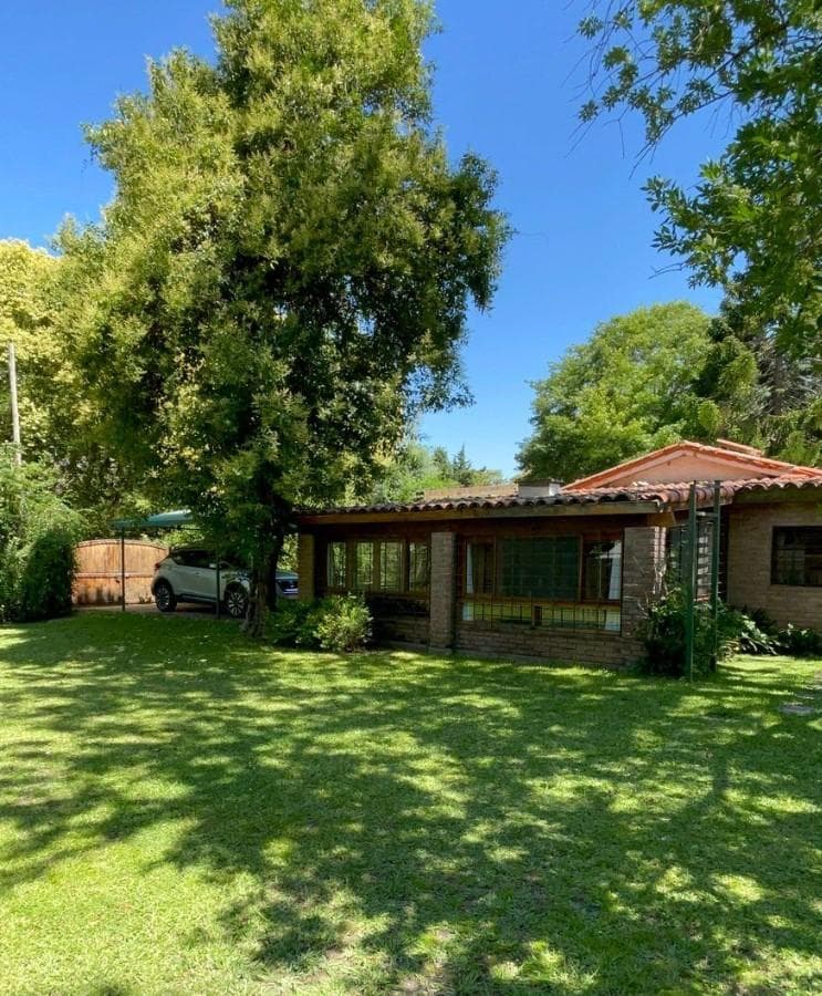 House in Roldán