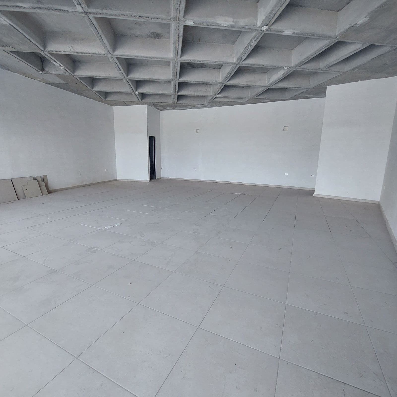 Commercial Space for Rent in the Cumbres Neighborhood