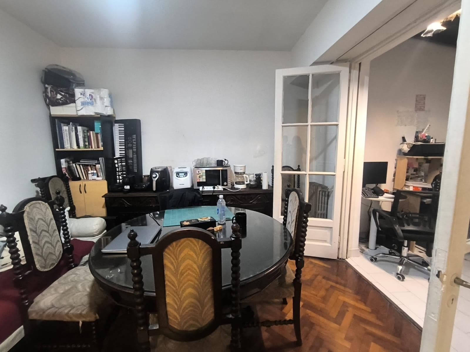 4-Bedroom Apartment, Barrio Norte, PERFECT FOR FLIPPING