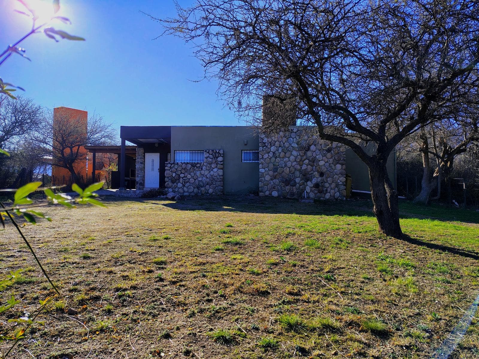 2-Bedroom House in Las Rabonas | El Tajamar Park | Deed