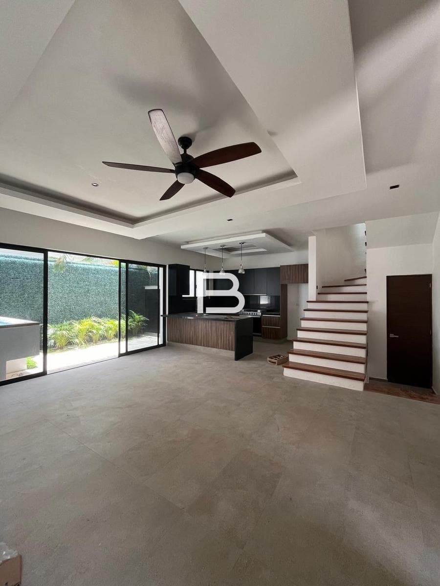 House for Sale in Arbolada, Cancún