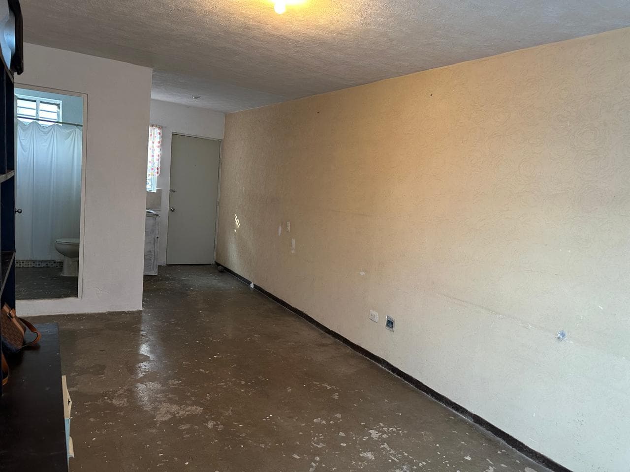 Apartment for Sale in Bosques de los Nogales, Salinas, Nuevo León.
