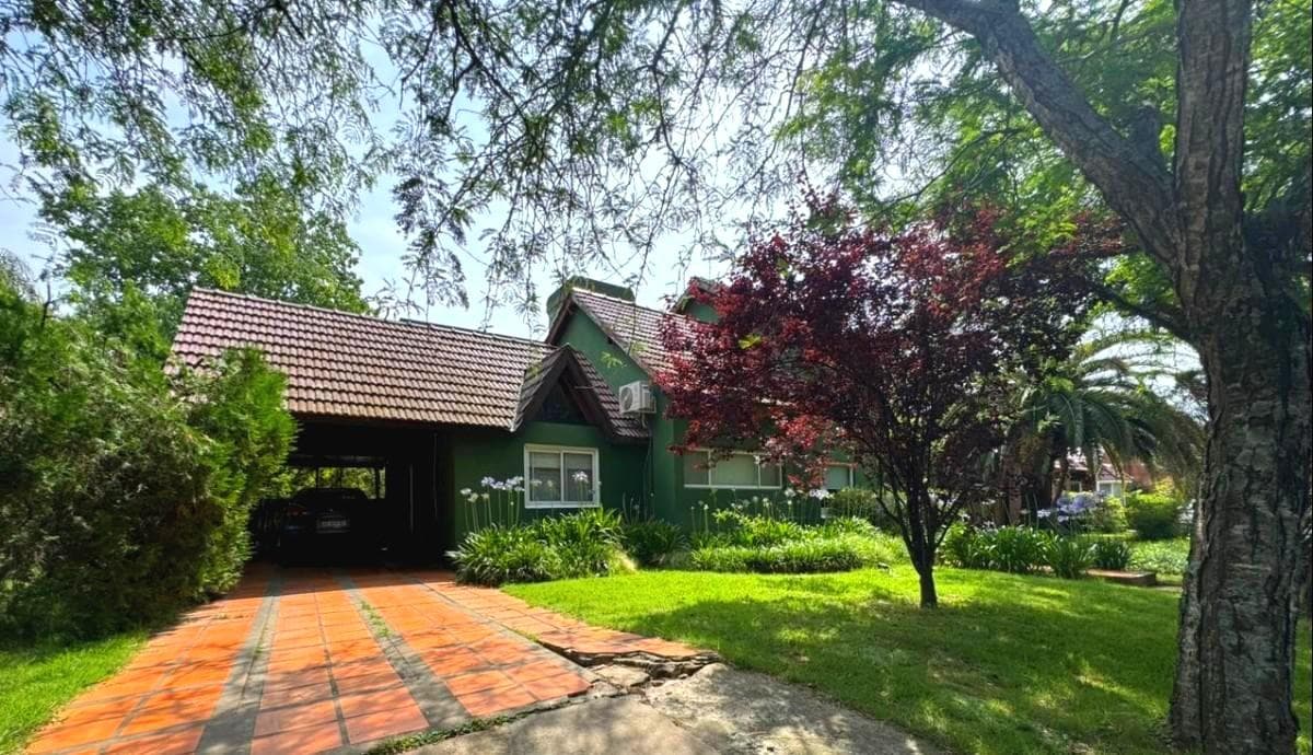 HOUSE ELIGIBLE FOR A MORTGAGE FOR SALE—SWIMMING POOL, GARDEN, FIRE PIT—PRIVATE MASCHWITZ