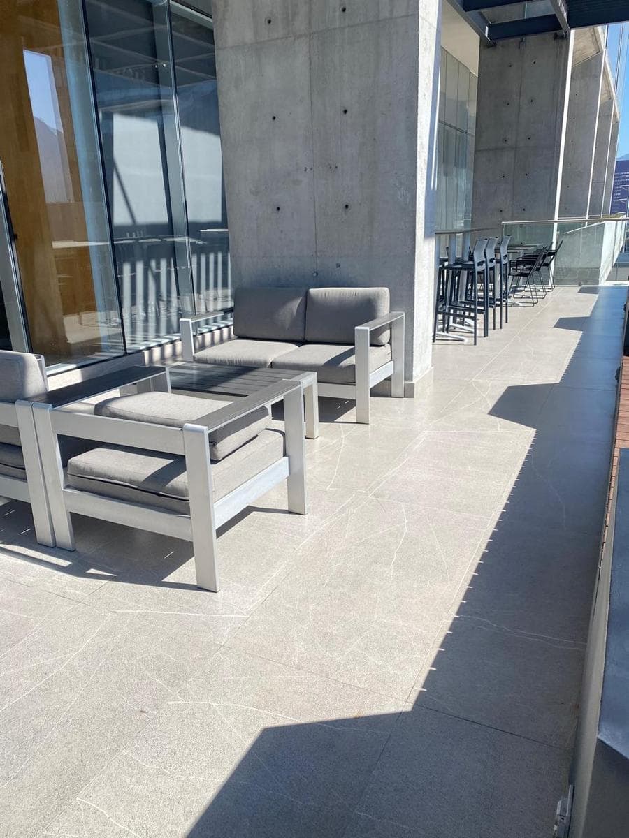 OFFICE FOR SALE IN CUMBRES DEL VALLE