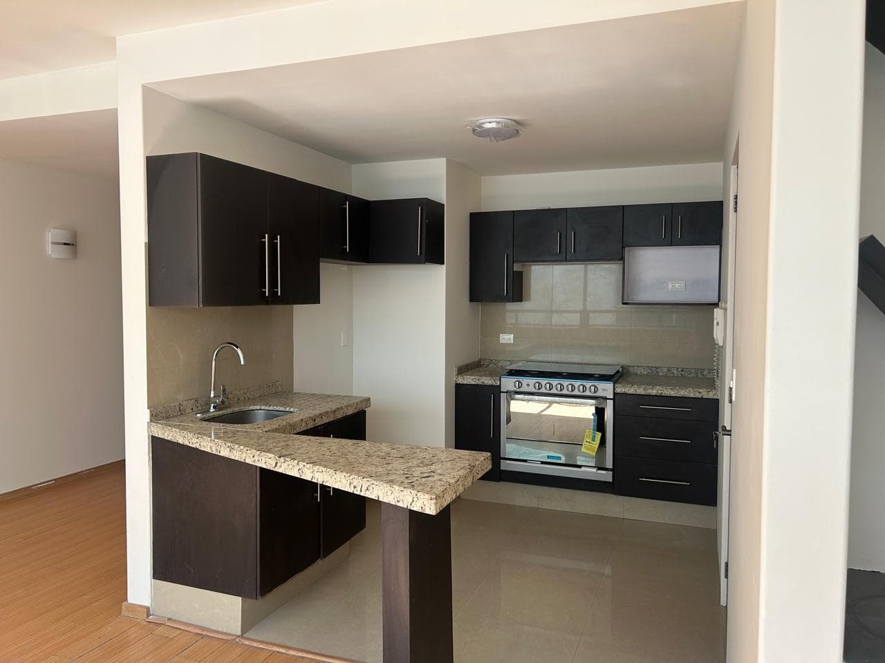FOR SALE IN JARDINES DEL PEDREGAL: SUNNY, GATED, EARTHQUAKE-PROOF PROPERTY