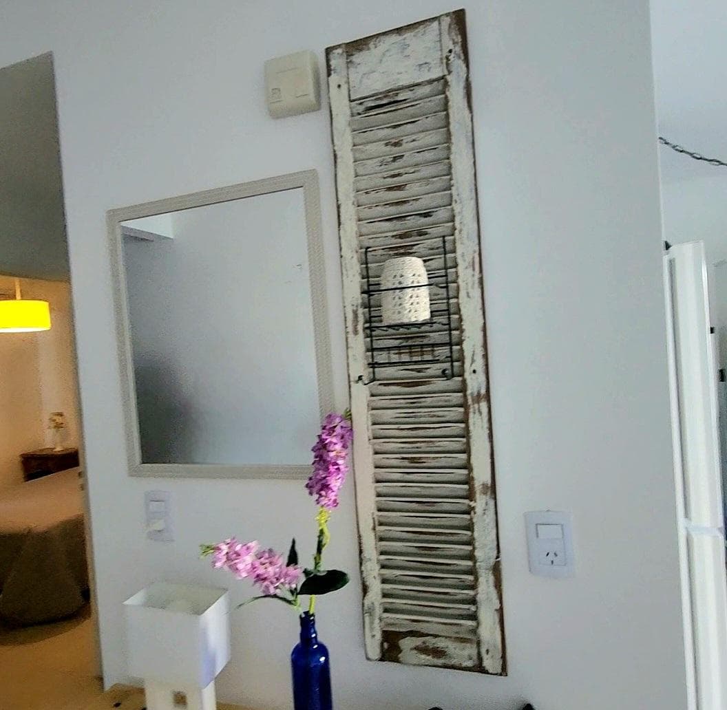 One-bedroom apartment available for short-term rent
