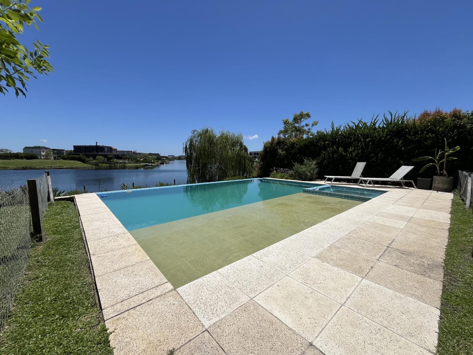 Modern 4-Bedroom House Office Playroom TV Room in La Laguna-Puertos del Lago-Marinas