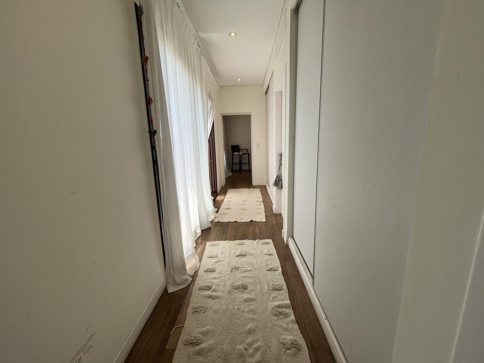 Modern 4-Bedroom House Office Playroom TV Room in La Laguna-Puertos del Lago-Marinas