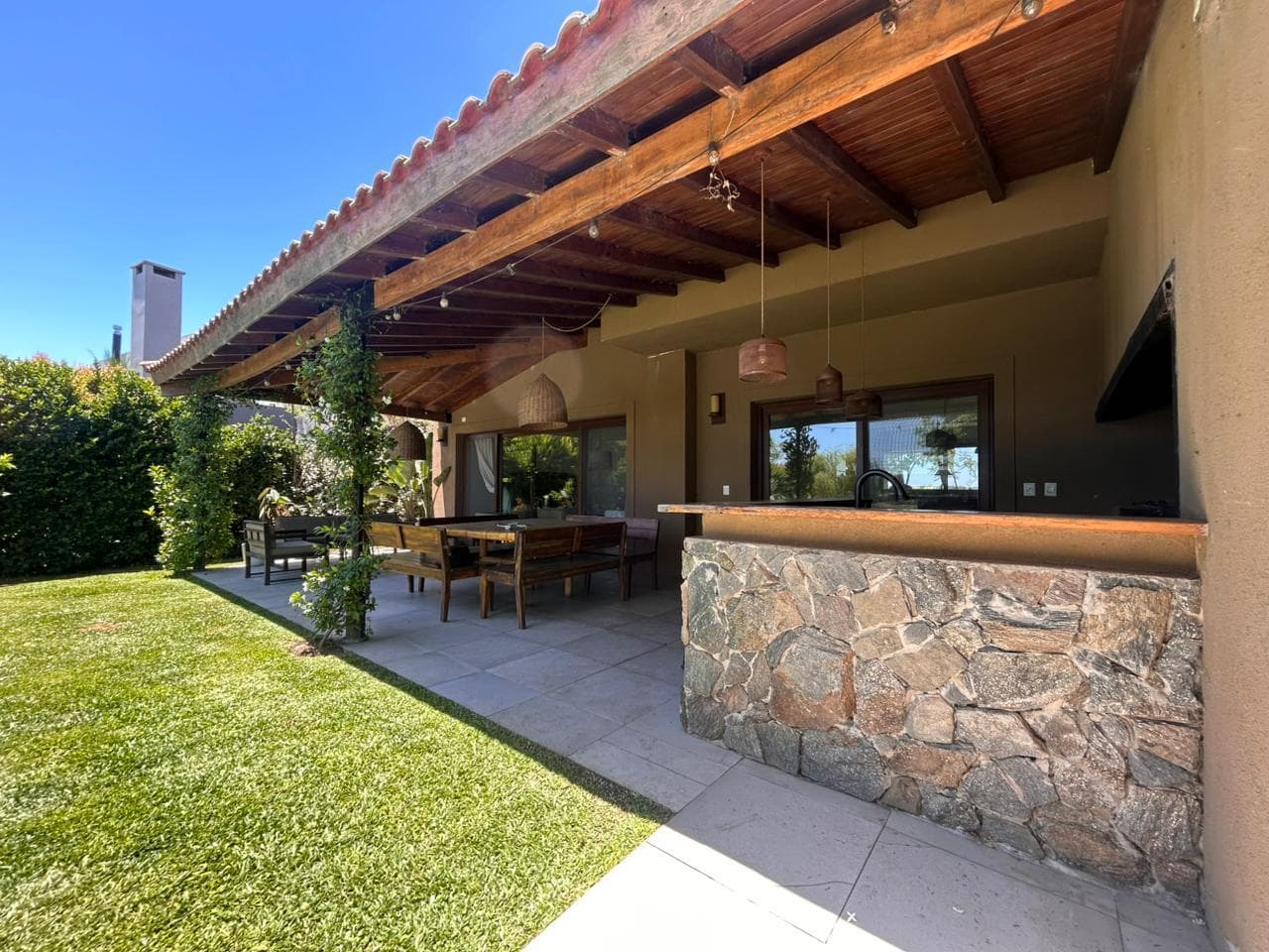 Modern 4-Bedroom House Office Playroom TV Room in La Laguna-Puertos del Lago-Marinas