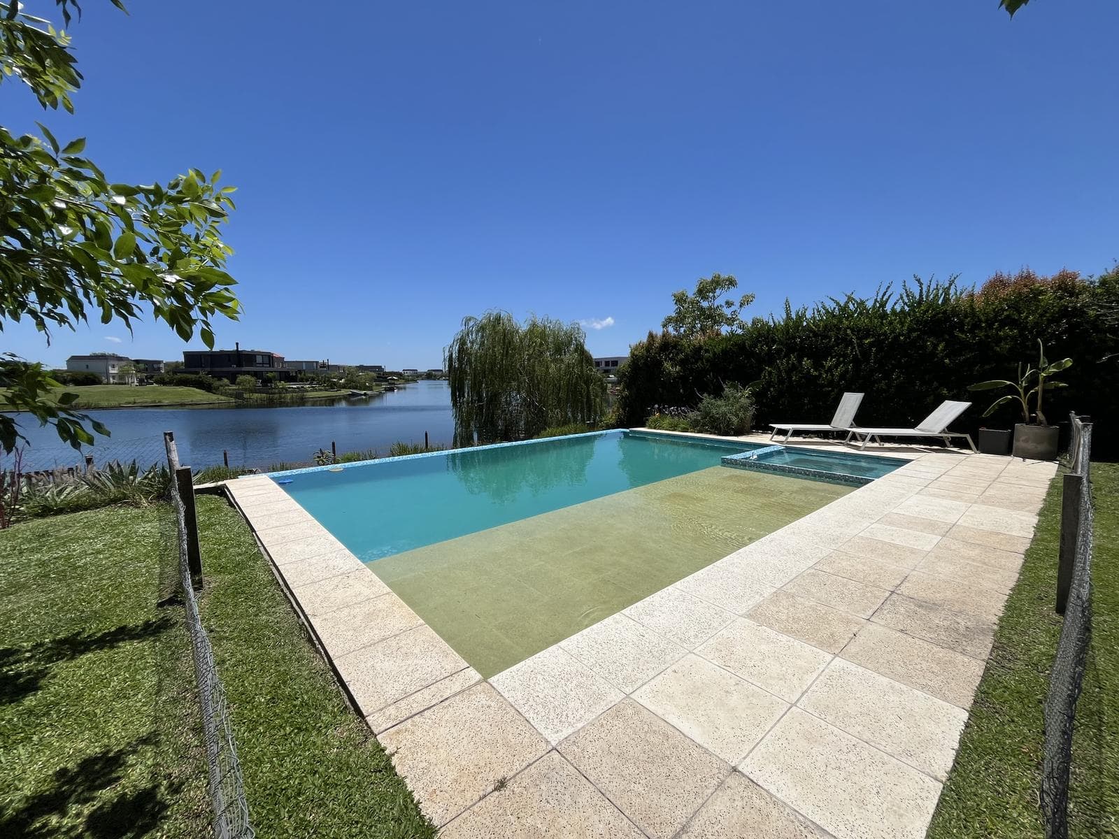 Modern 4-Bedroom House Office Playroom TV Room in La Laguna-Puertos del Lago-Marinas