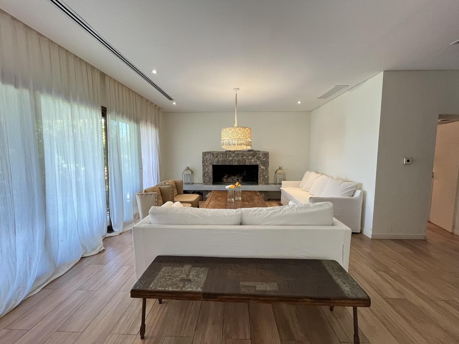 Modern 4-Bedroom House Office Playroom TV Room in La Laguna-Puertos del Lago-Marinas