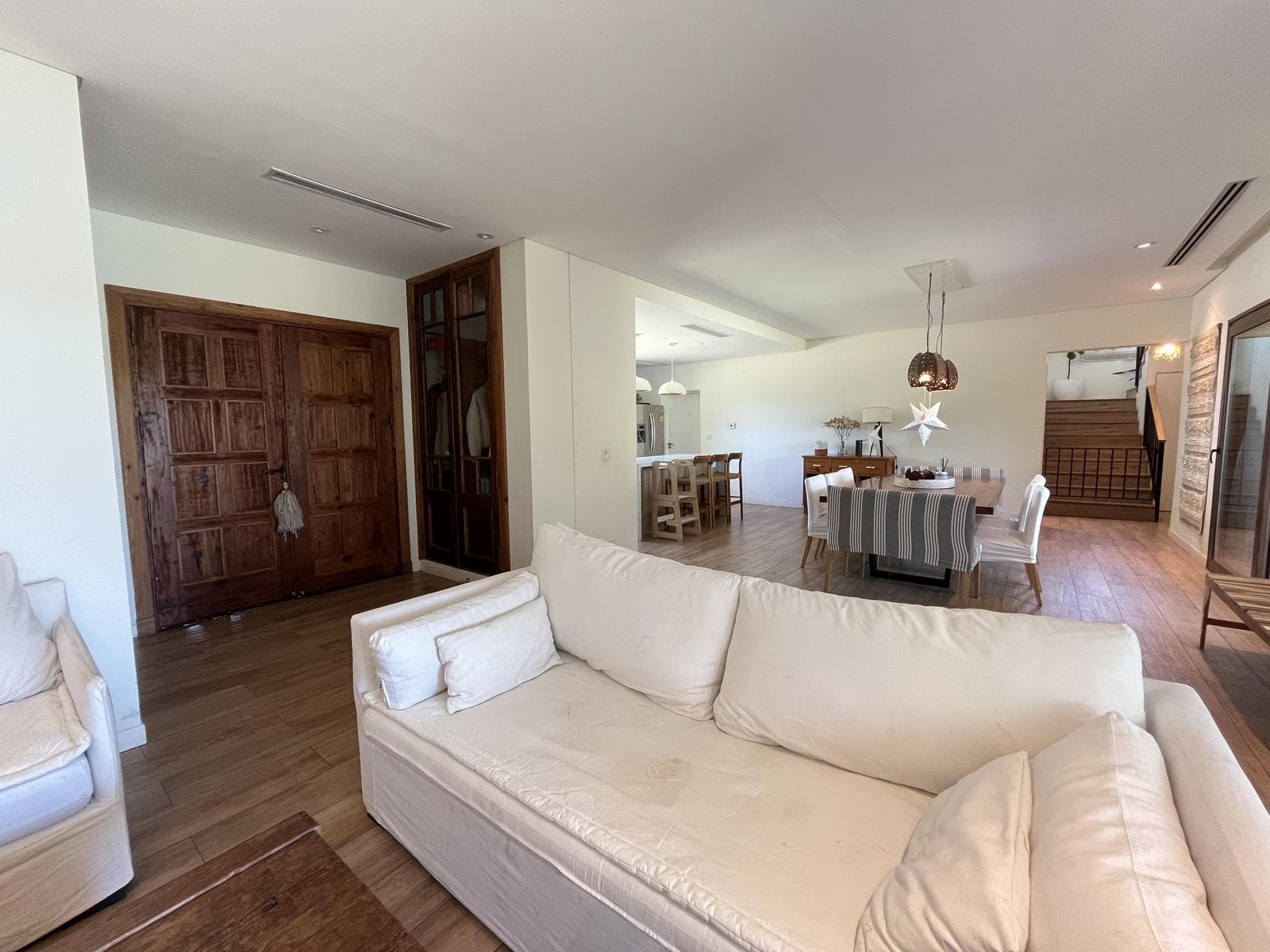 Modern 4-Bedroom House Office Playroom TV Room in La Laguna-Puertos del Lago-Marinas