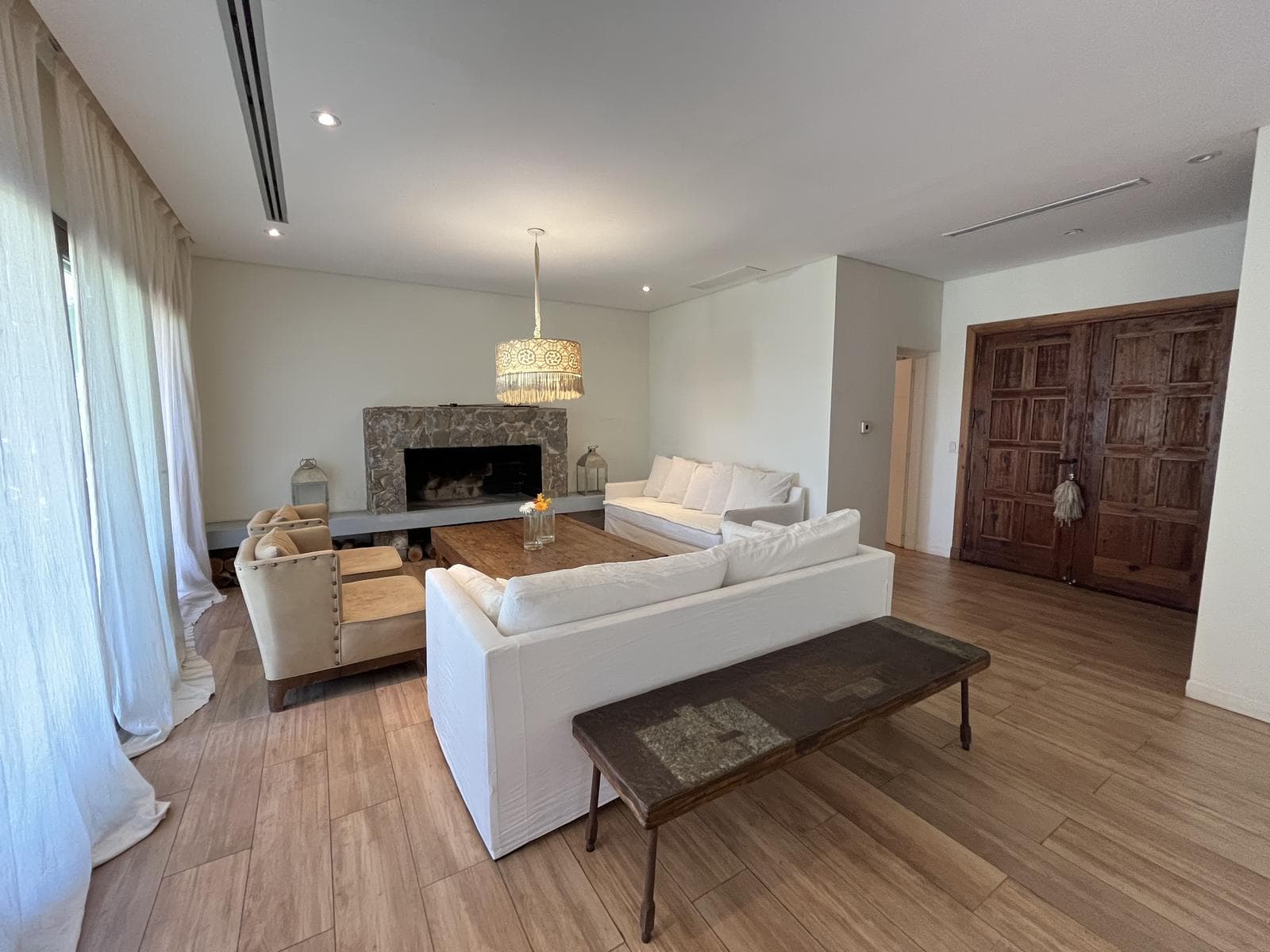 Modern 4-Bedroom House Office Playroom TV Room in La Laguna-Puertos del Lago-Marinas