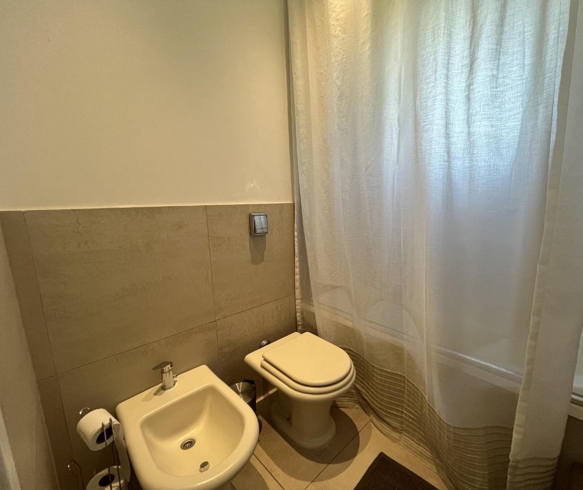 Modern 4-Bedroom House Office Playroom TV Room in La Laguna-Puertos del Lago-Marinas