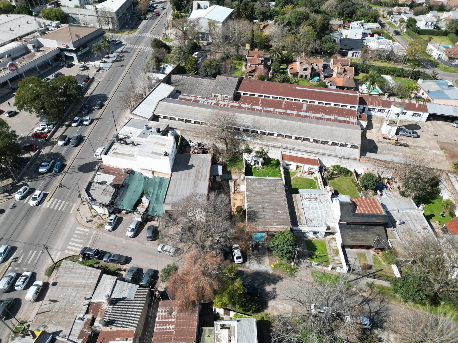 Lot for sale on Calle 473 bis, between Camino Gral. Belgrano and 23, measuring 10 x 33.