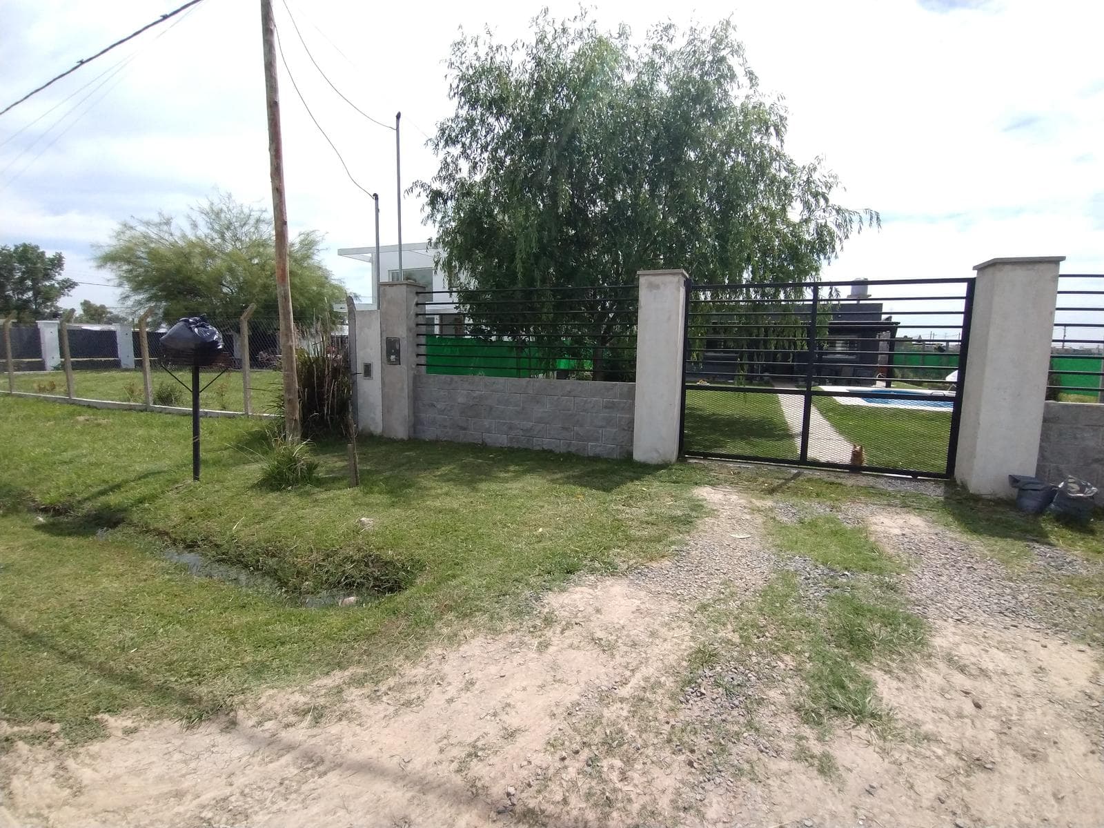 FOR SALE: New House with Pool on a Spacious Lot – Máximo Paz