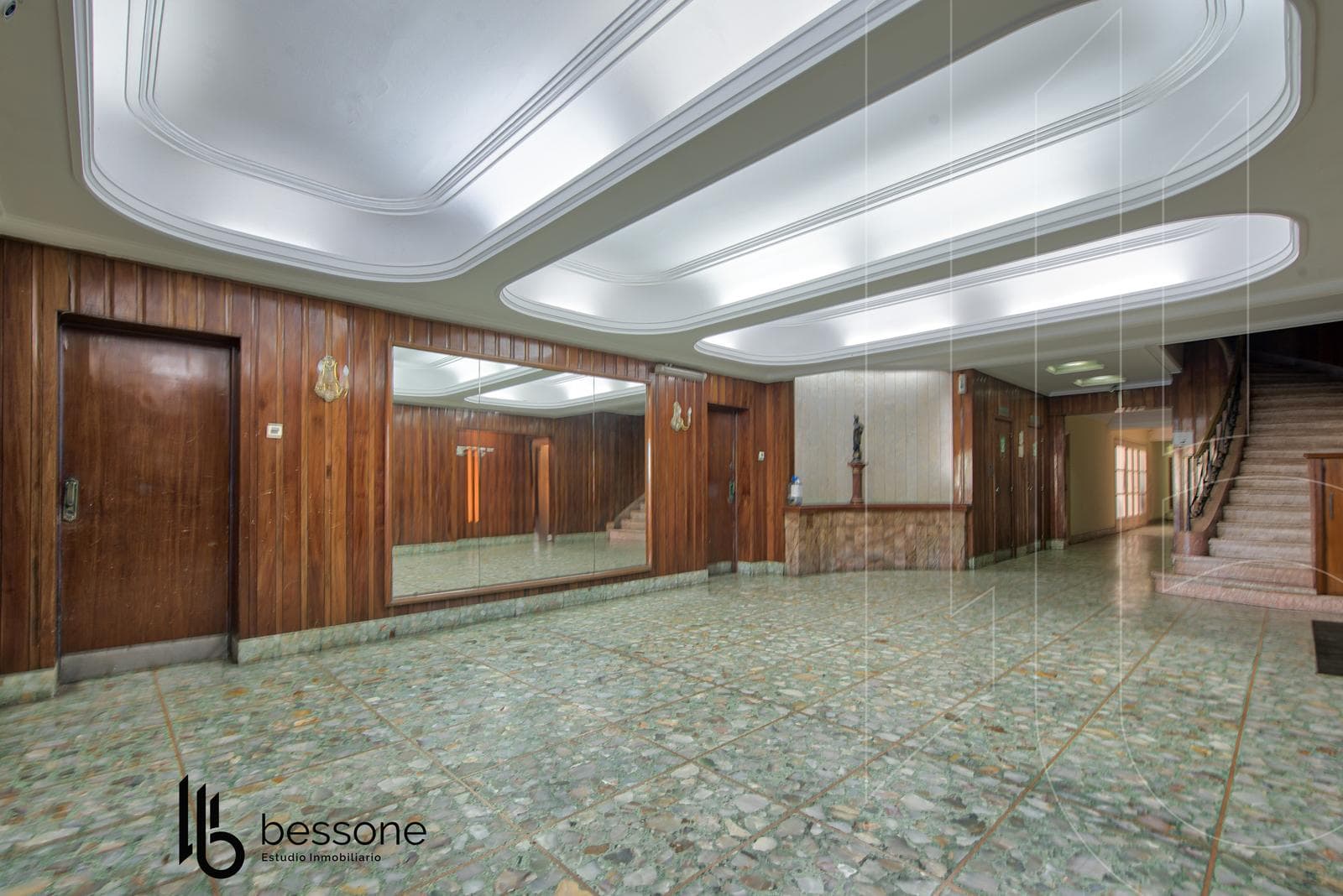 Apartment in Plaza Colón