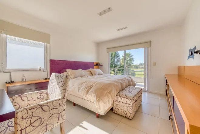 HOUSE FOR SALE NEAR THE GOLF COURSE, SAN ISIDRO LABRADOR NEIGHBORHOOD, VILLANUEVA, TIGRE