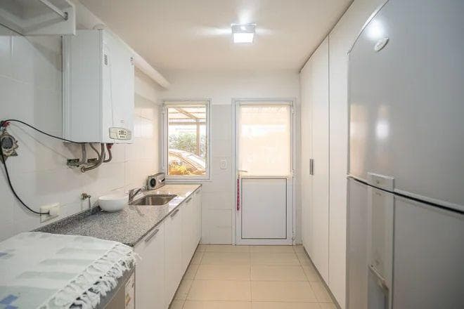 HOUSE FOR SALE NEAR THE GOLF COURSE, SAN ISIDRO LABRADOR NEIGHBORHOOD, VILLANUEVA, TIGRE