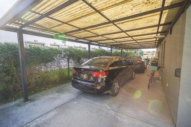 HOUSE FOR SALE NEAR THE GOLF COURSE, SAN ISIDRO LABRADOR NEIGHBORHOOD, VILLANUEVA, TIGRE