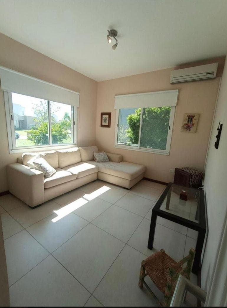 Vacation Rental in El Cantón - North