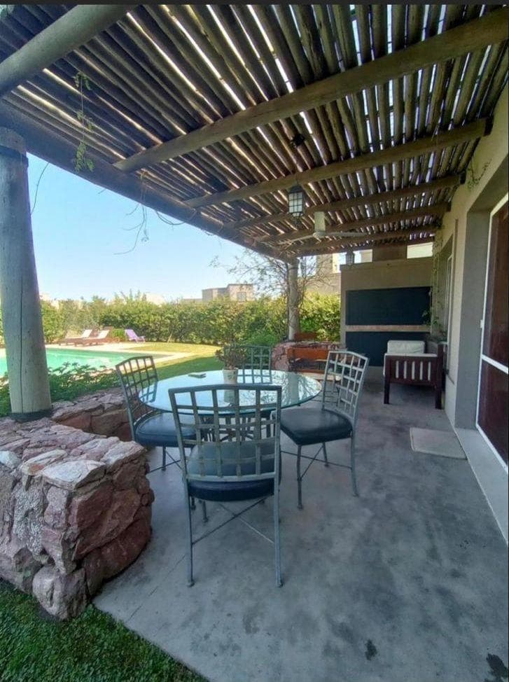Vacation Rental in El Cantón - North