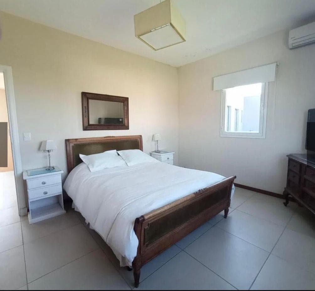 Vacation Rental in El Cantón - North