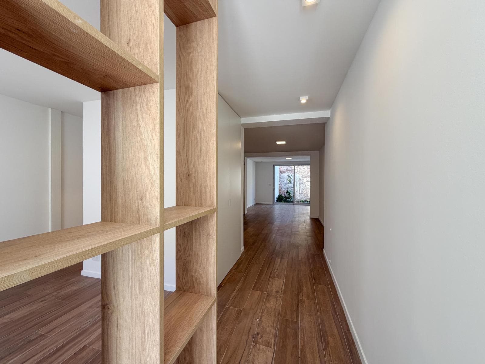 2-bedroom row house with a multipurpose room, yard, and terrace in Pichincha
