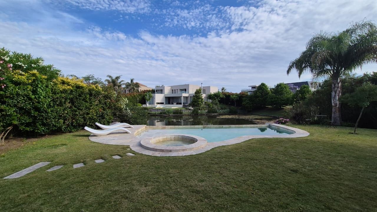 Large Lakefront Home for Sale in El Golf - Nordelta
