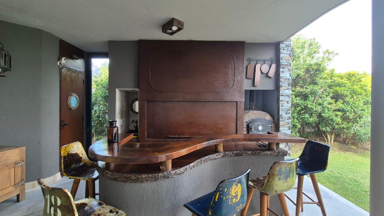 Large Lakefront Home for Sale in El Golf - Nordelta