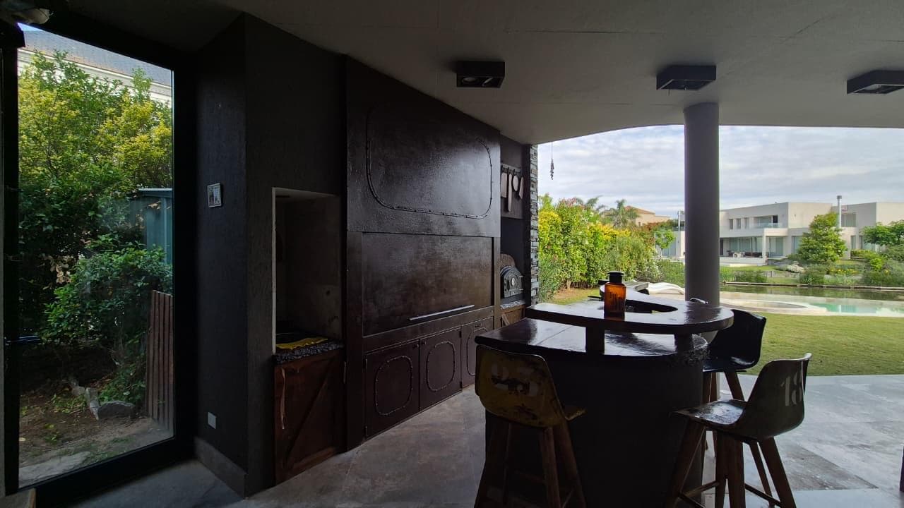 Large Lakefront Home for Sale in El Golf - Nordelta