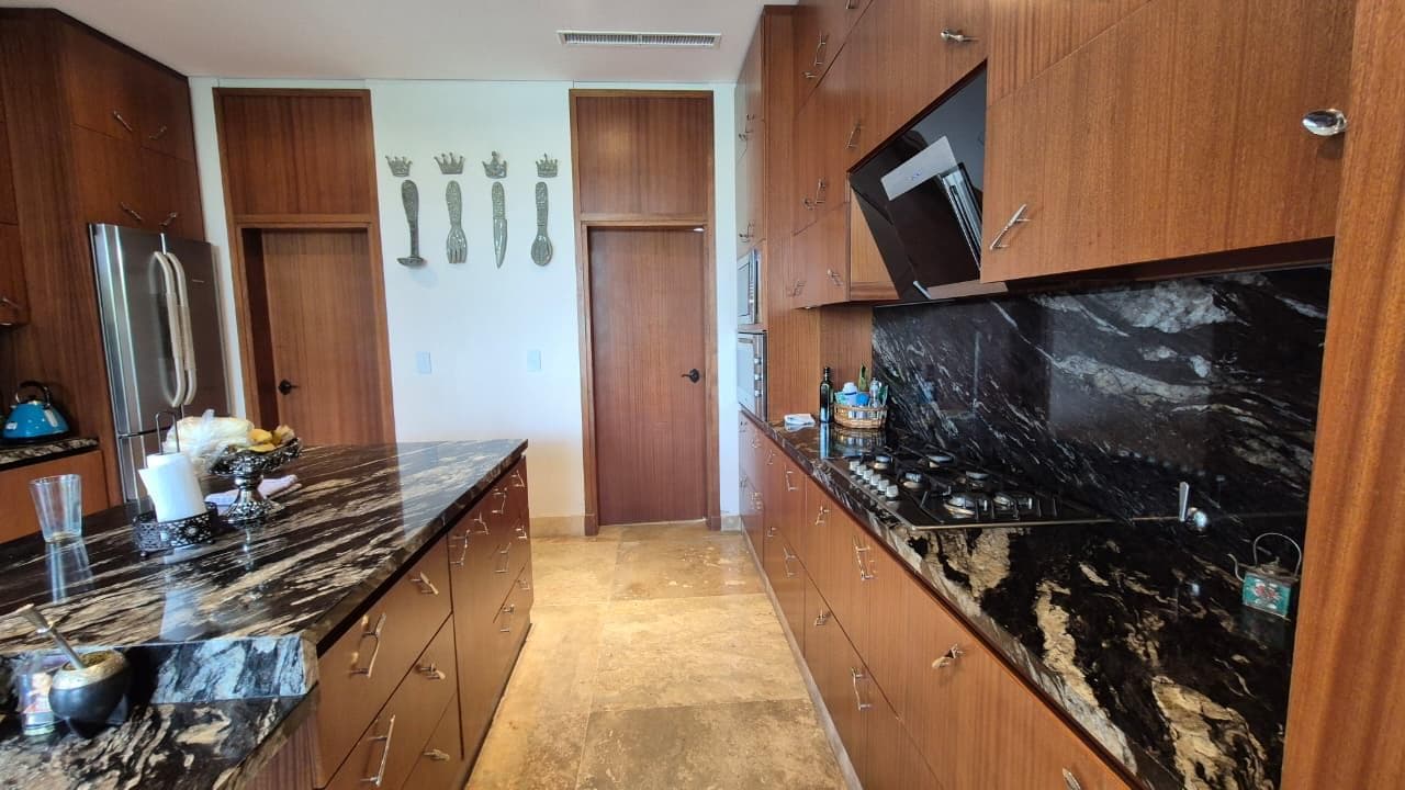 Large Lakefront Home for Sale in El Golf - Nordelta
