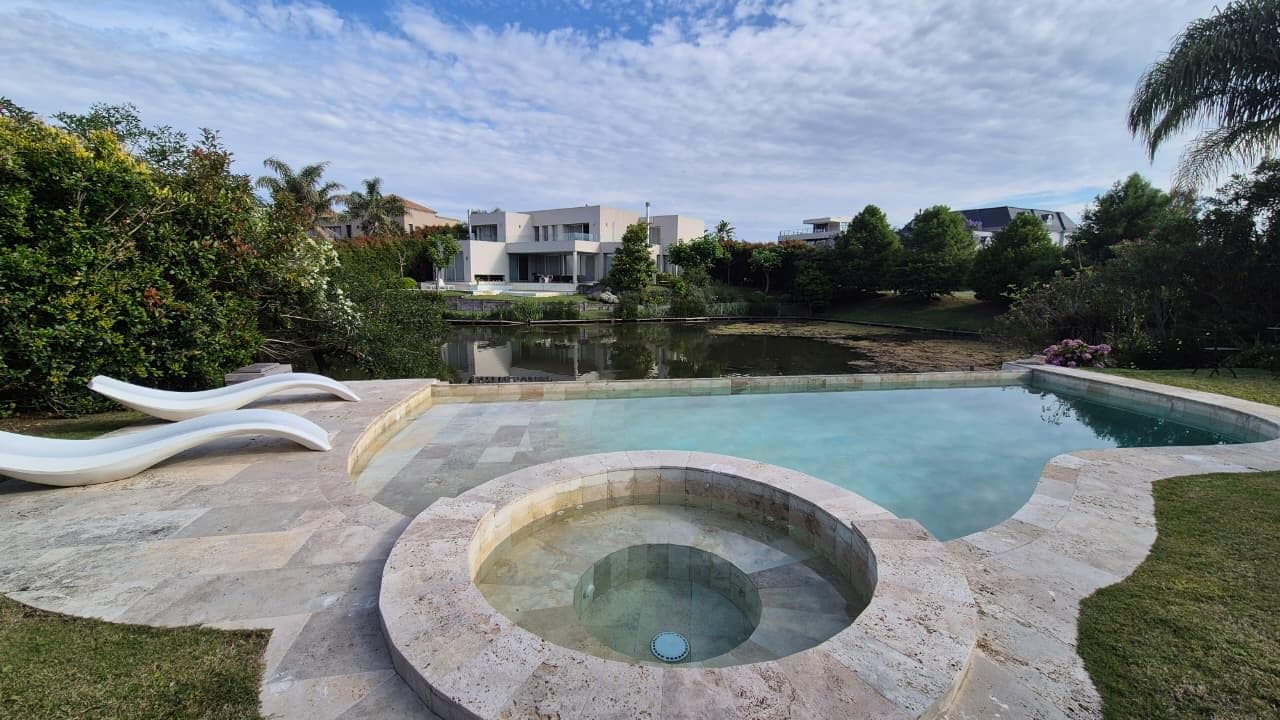 Large Lakefront Home for Sale in El Golf - Nordelta