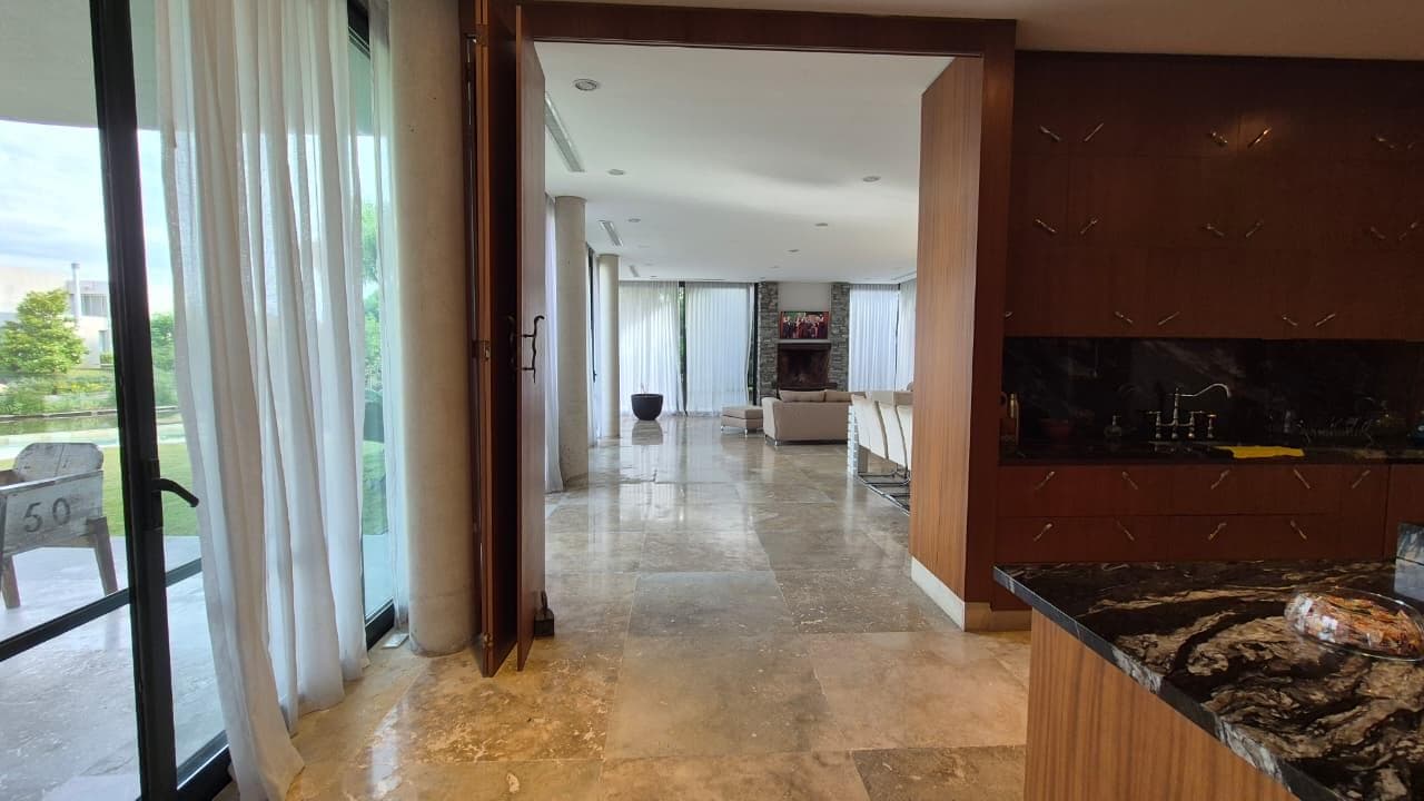 Large Lakefront Home for Sale in El Golf - Nordelta