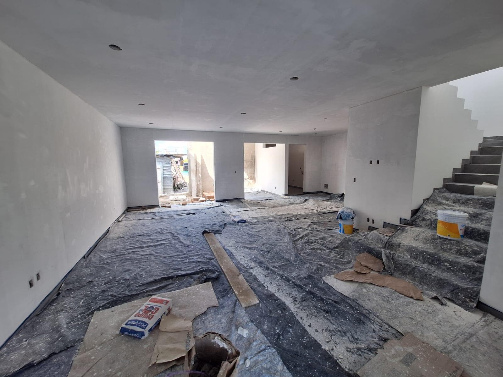 Casa en Preventa en Sierra Nogal III con 4 Recámaras con baño, Terraza y Jardín Trasero