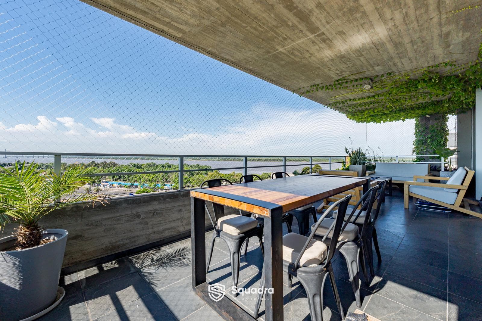 FOR SALE/EXCHANGE - Exclusive apartment with a view of the river in Arroyito, Rosario.