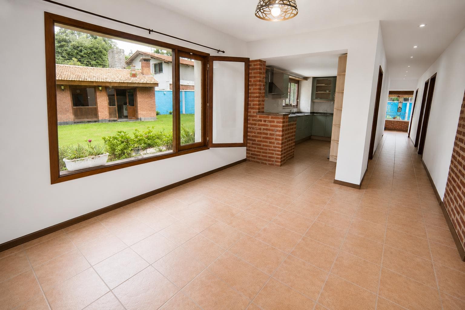 For Sale: 350 m² house, engineer Maschwitza