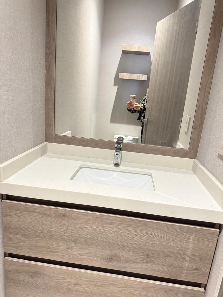 APARTMENT FOR RENT IN TORRE WEST