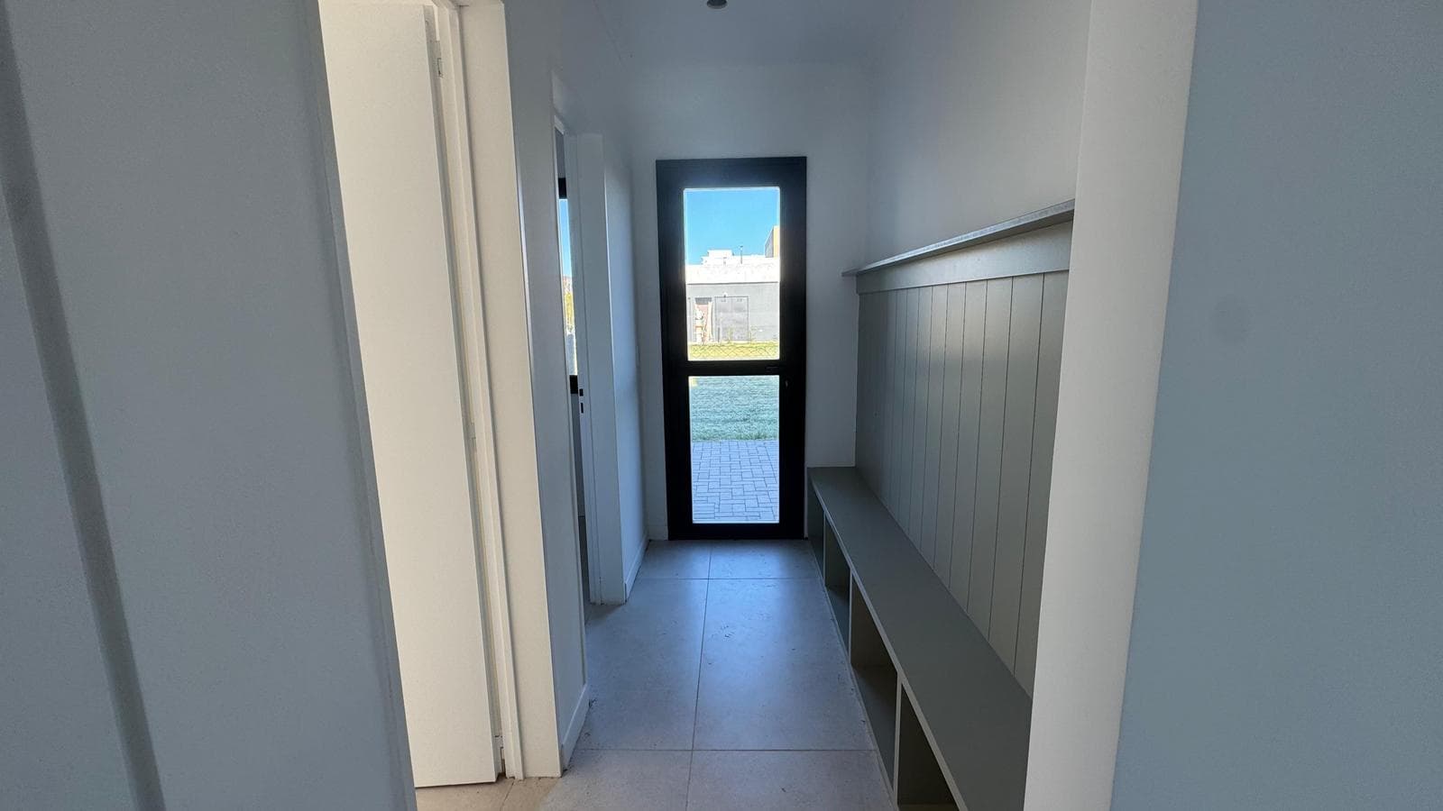 House for Sale in La Laguna, Santa Ana, Villanueva